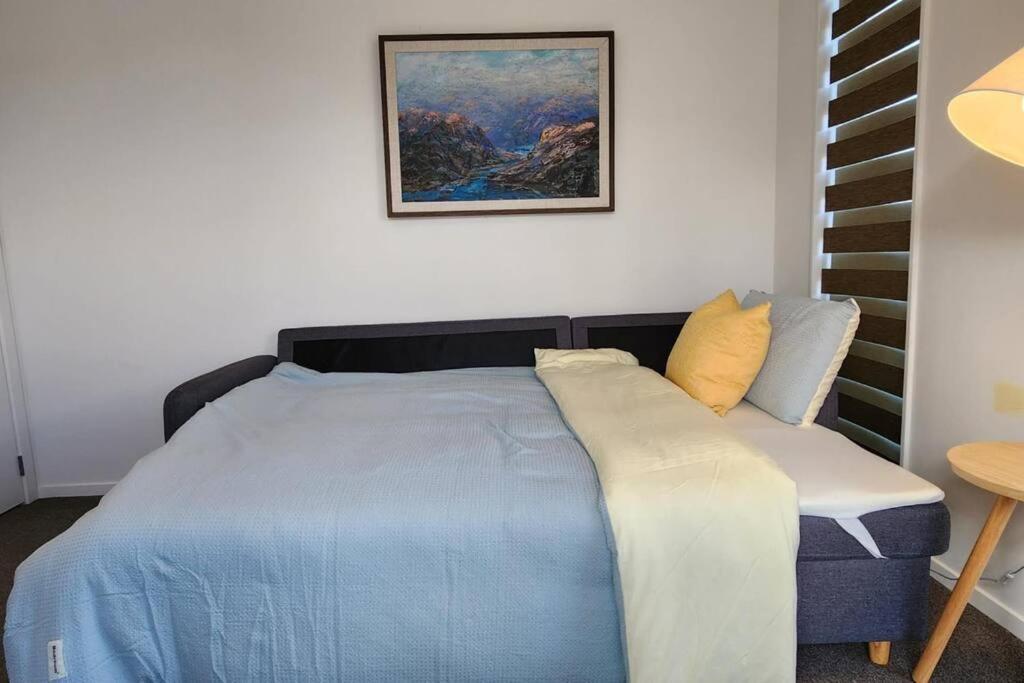 Cozy Retreat On Serene Street Hamilton Ngoại thất bức ảnh